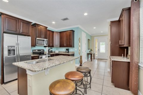 House in Kissimmee, Florida 8 bedrooms, 316.98 sq.m. № 2148928 - photo 9