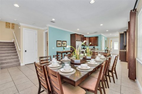 House in Kissimmee, Florida 8 bedrooms, 316.98 sq.m. № 2148928 - photo 11
