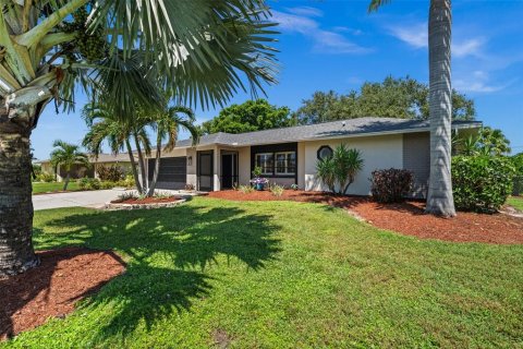 Casa en venta en Cape Coral, Florida, 3 dormitorios, 125.7 m2 № 2387409 - foto 6