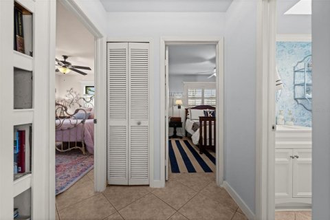 Casa en venta en Cape Coral, Florida, 3 dormitorios, 125.7 m2 № 2387409 - foto 22