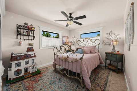 Casa en venta en Cape Coral, Florida, 3 dormitorios, 125.7 m2 № 2387409 - foto 24