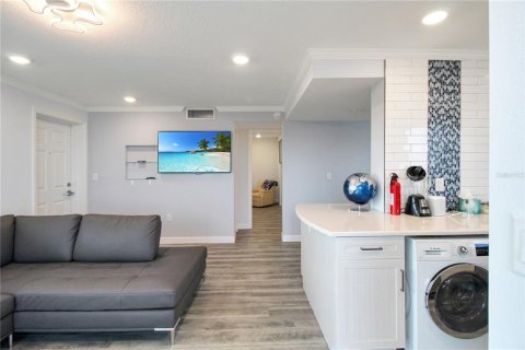 Copropriété à louer à Venice, Floride: 2 chambres, 132.85 m2 № 2388681 - photo 14
