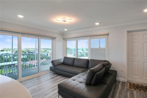 Copropriété à louer à Venice, Floride: 2 chambres, 132.85 m2 № 2388681 - photo 9