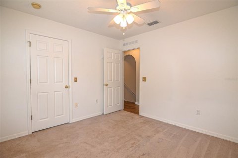 Villa ou maison à vendre à Haines City, Floride: 4 chambres, 205.78 m2 № 2213653 - photo 14