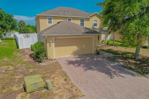 Villa ou maison à vendre à Haines City, Floride: 4 chambres, 205.78 m2 № 2213653 - photo 2