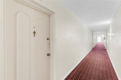 Condominio en alquiler en Pompano Beach, Florida, 1 dormitorio, 69.68 m2 № 2086022 - foto 15