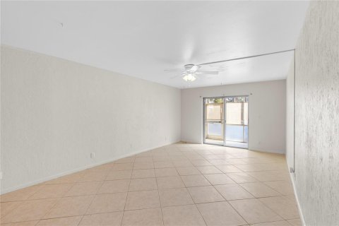 Condominio en alquiler en Pompano Beach, Florida, 1 dormitorio, 69.68 m2 № 2086022 - foto 13