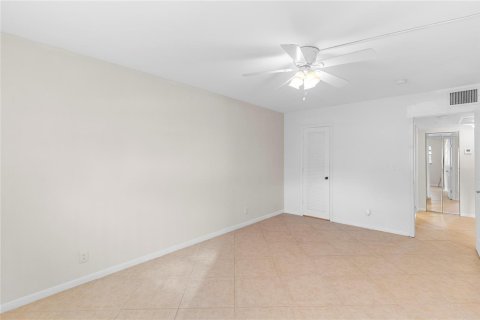 Condominio en alquiler en Pompano Beach, Florida, 1 dormitorio, 69.68 m2 № 2086022 - foto 18