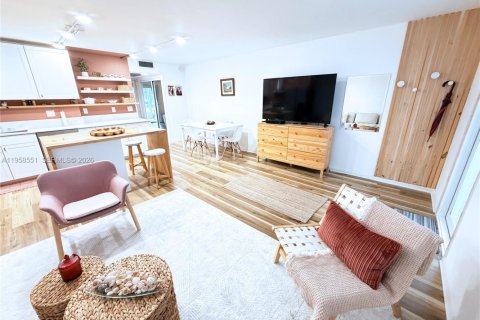 Condominio en Deerfield Beach, Florida, 1 dormitorio № 2020235