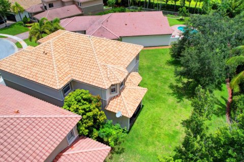 Casa en venta en Boynton Beach, Florida, 5 dormitorios, 315.5 m2 № 1171399 - foto 1