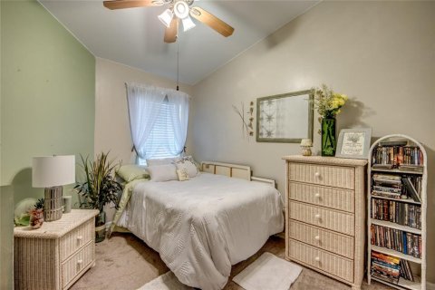 Touwnhouse à vendre à Lehigh Acres, Floride: 3 chambres, 141.21 m2 № 2166526 - photo 27
