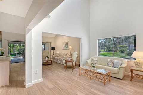 Villa ou maison à vendre à Sarasota, Floride: 2 chambres, 142.6 m2 № 2199333 - photo 14