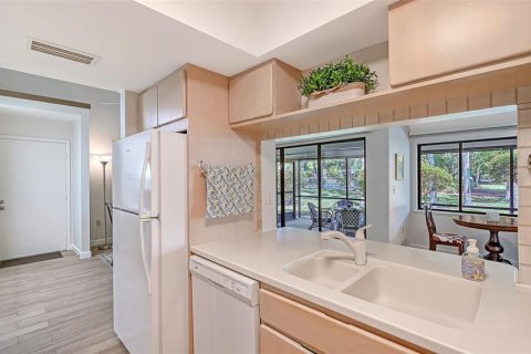 Villa ou maison à vendre à Sarasota, Floride: 2 chambres, 142.6 m2 № 2199333 - photo 24