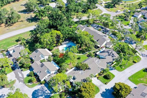 Villa ou maison à vendre à Sarasota, Floride: 2 chambres, 142.6 m2 № 2199333 - photo 4