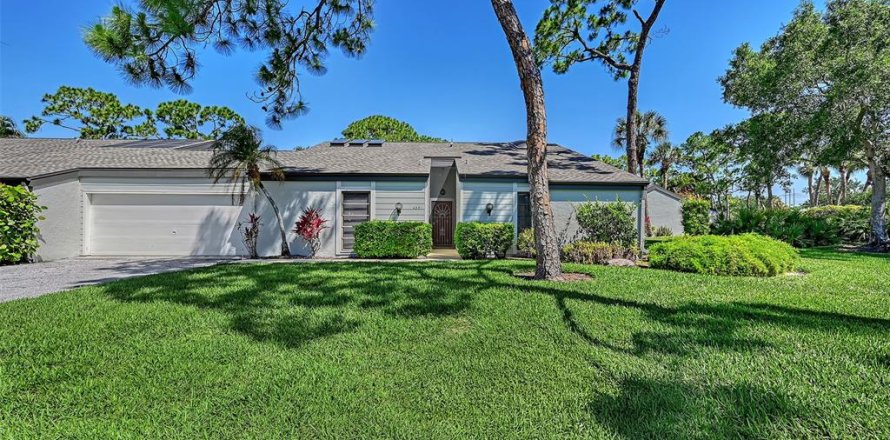 Villa ou maison à Sarasota, Floride 2 chambres, 142.6 m2 № 2199333