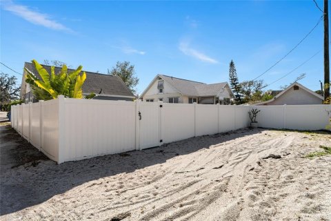 Villa ou maison à vendre à Saint Petersburg, Floride: 3 chambres, 138.05 m2 № 2100035 - photo 30