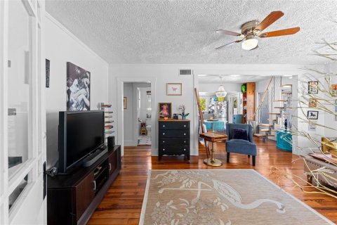 Villa ou maison à vendre à Saint Petersburg, Floride: 3 chambres, 138.05 m2 № 2100035 - photo 6