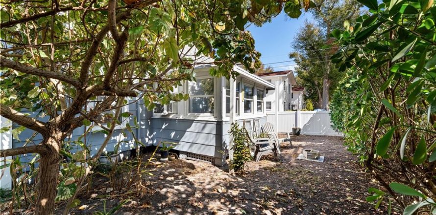 Villa ou maison à Saint Petersburg, Floride 3 chambres, 138.05 m2 № 2100035