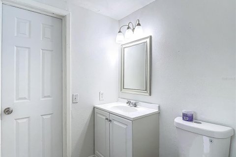 Casa en venta en Port Richey, Florida, 3 dormitorios, 126.35 m2 № 1910868 - foto 24