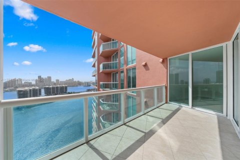 Condominio en venta en Aventura, Florida, 3 dormitorios, 252.69 m2 № 1713939 - foto 27