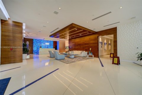 Condominio en venta en Sunny Isles Beach, Florida, 3 dormitorios, 173.26 m2 № 1895253 - foto 5