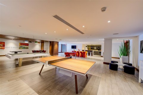 Condominio en venta en Sunny Isles Beach, Florida, 3 dormitorios, 173.26 m2 № 1895253 - foto 26