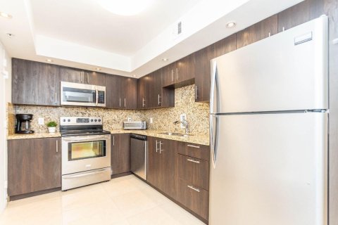 Copropriété à vendre à Hollywood, Floride: 1 chambre, 81.2 m2 № 2245278 - photo 5