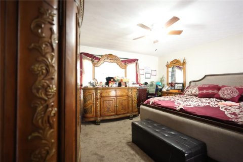 Villa ou maison à vendre à Tampa, Floride: 4 chambres, 186.73 m2 № 1750215 - photo 14