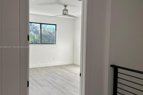 Adosado en alquiler en Dania Beach, Florida, 4 dormitorios, 186.92 m2 № 2057464 - foto 18