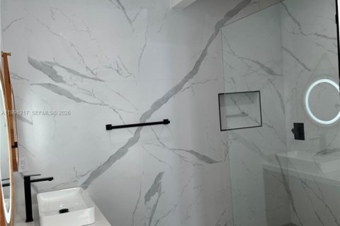 Adosado en alquiler en Dania Beach, Florida, 4 dormitorios, 186.92 m2 № 2057464 - foto 22