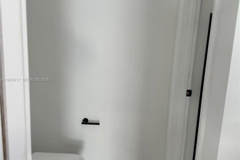 Adosado en alquiler en Dania Beach, Florida, 4 dormitorios, 186.92 m2 № 2057464 - foto 8