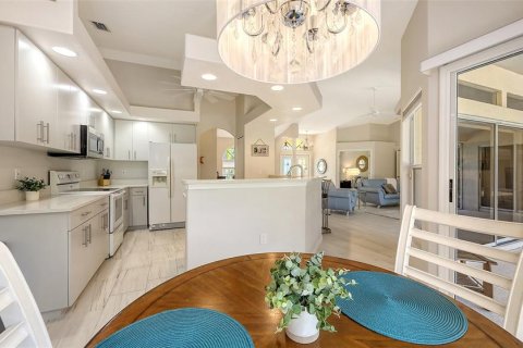 Casa en venta en Sarasota, Florida, 4 dormitorios, 186.55 m2 № 1759669 - foto 18