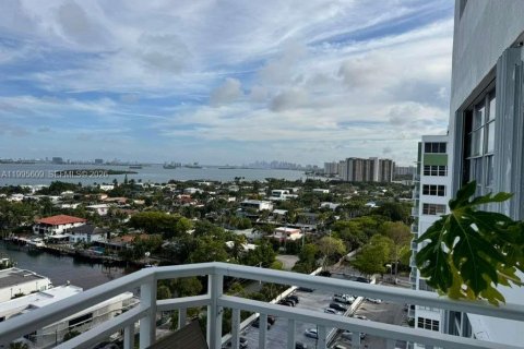 Купить кондоминиум в Норт-Майами, Флорида 2 спальни, 110.37м2, № 2058266 - фото 16