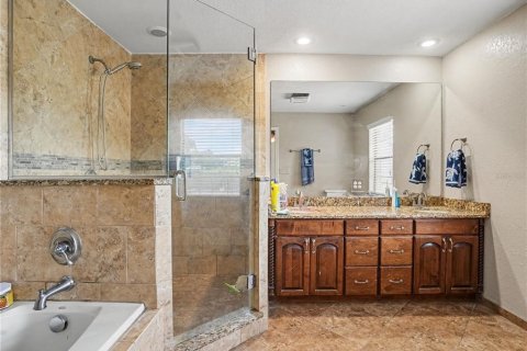 House in Lakeland, Florida 4 bedrooms, 161.84 sq.m. № 2420483 - photo 19