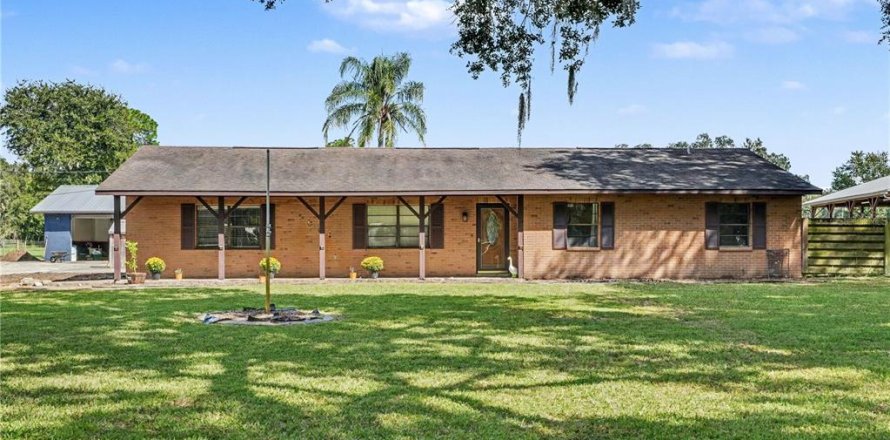 House in Lakeland, Florida 4 bedrooms, 161.84 sq.m. № 2420483