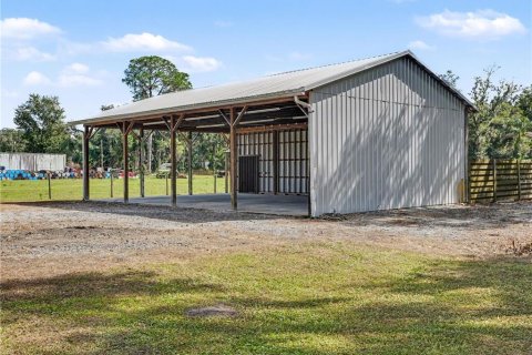 House in Lakeland, Florida 4 bedrooms, 161.84 sq.m. № 2420483 - photo 29