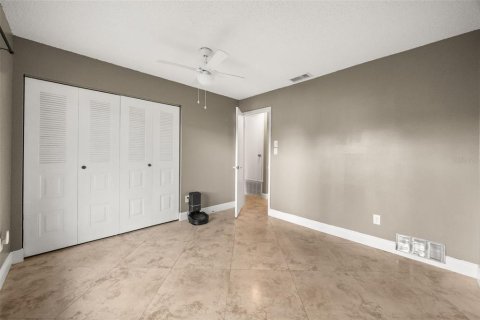 Villa ou maison à vendre à Orlando, Floride: 3 chambres, 131.36 m2 № 2318822 - photo 17