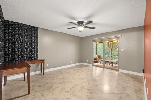Villa ou maison à vendre à Orlando, Floride: 3 chambres, 131.36 m2 № 2318822 - photo 19