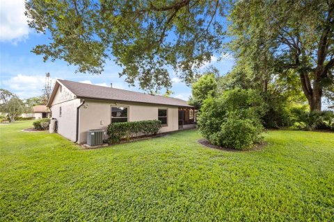 Villa ou maison à vendre à Orlando, Floride: 3 chambres, 131.36 m2 № 2318822 - photo 25