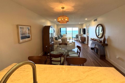 Copropriété à vendre à Jensen Beach, Floride: 2 chambres, 97.83 m2 № 2260692 - photo 16