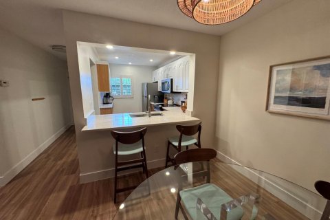 Copropriété à vendre à Jensen Beach, Floride: 2 chambres, 97.83 m2 № 2260692 - photo 13