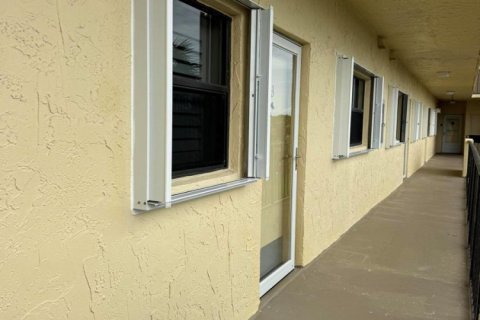 Copropriété à vendre à Jensen Beach, Floride: 2 chambres, 97.83 m2 № 2260692 - photo 4