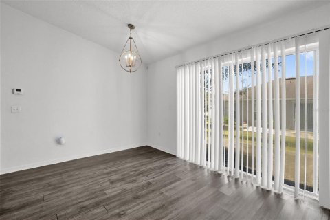 Villa ou maison à vendre à Poinciana, Floride: 3 chambres, 133.31 m2 № 2434873 - photo 6