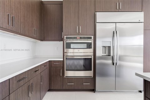 Villa ou maison à louer à Boca Raton, Floride: 5 chambres, 360.09 m2 № 1976969 - photo 6