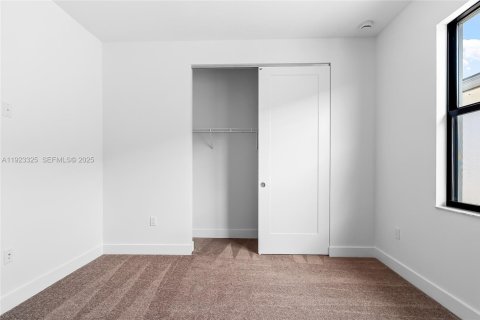 Villa ou maison à louer à Boca Raton, Floride: 5 chambres, 360.09 m2 № 1976969 - photo 23