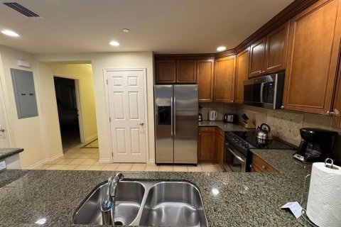 Condo in Kissimmee, Florida, 3 bedrooms  № 1766067 - photo 14