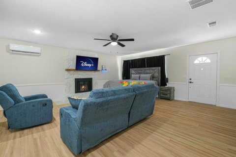 House in Winter Haven, Florida 3 bedrooms, 186.36 sq.m. № 1917712 - photo 16
