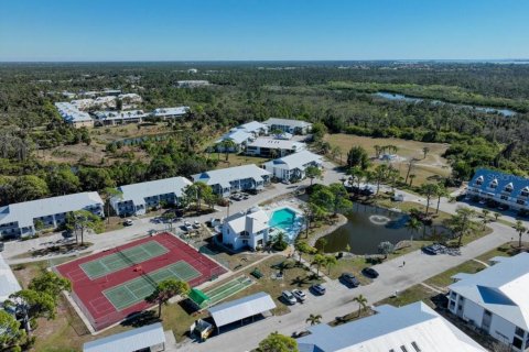 Condo in Englewood, Florida, 2 bedrooms  № 2108386 - photo 29