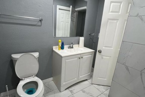 Casa en alquiler en Tampa, Florida, 2 dormitorios, 98.85 m2 № 1832129 - foto 9