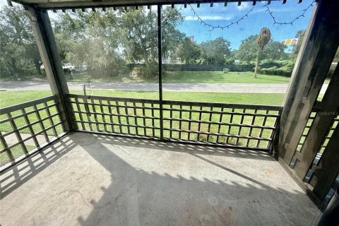 Copropriété à louer à Gainesville, Floride: 2 chambres, 93.18 m2 № 2416792 - photo 18